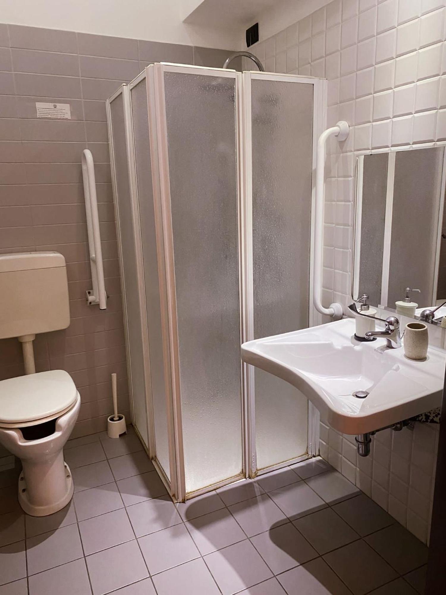 Dolce Vita Rooms Naples Luaran gambar