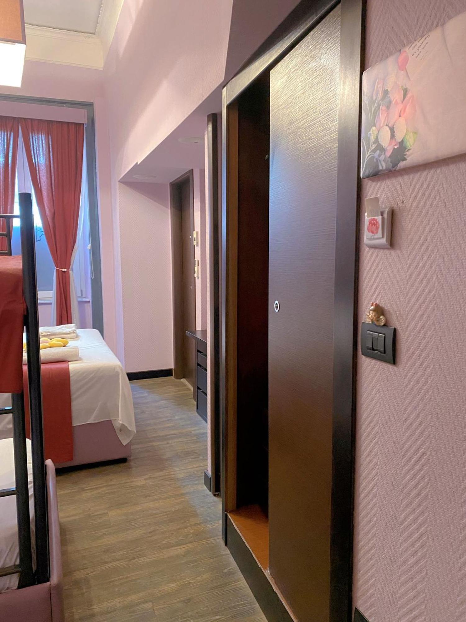 Dolce Vita Rooms Naples Luaran gambar