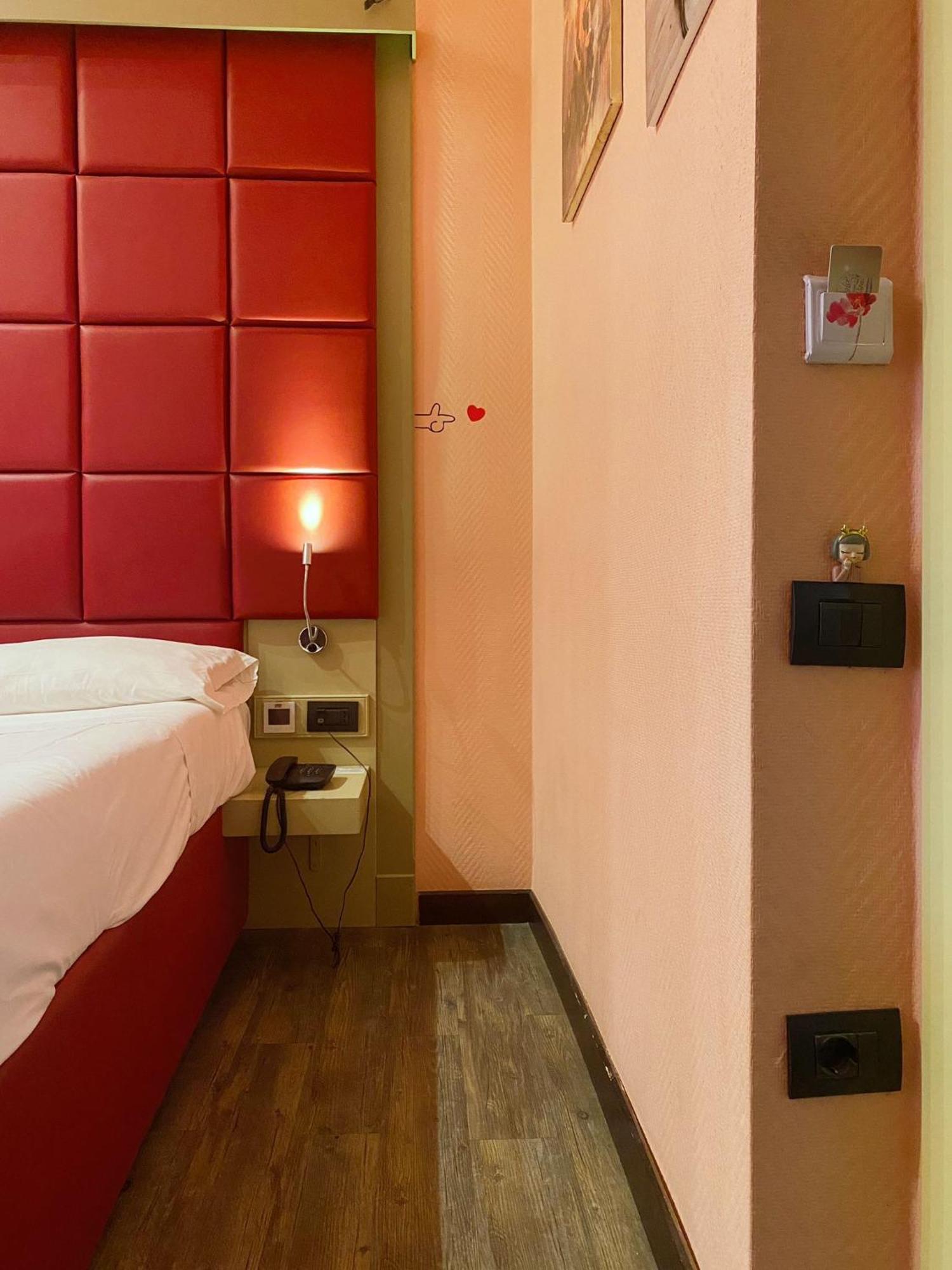 Dolce Vita Rooms Naples Luaran gambar