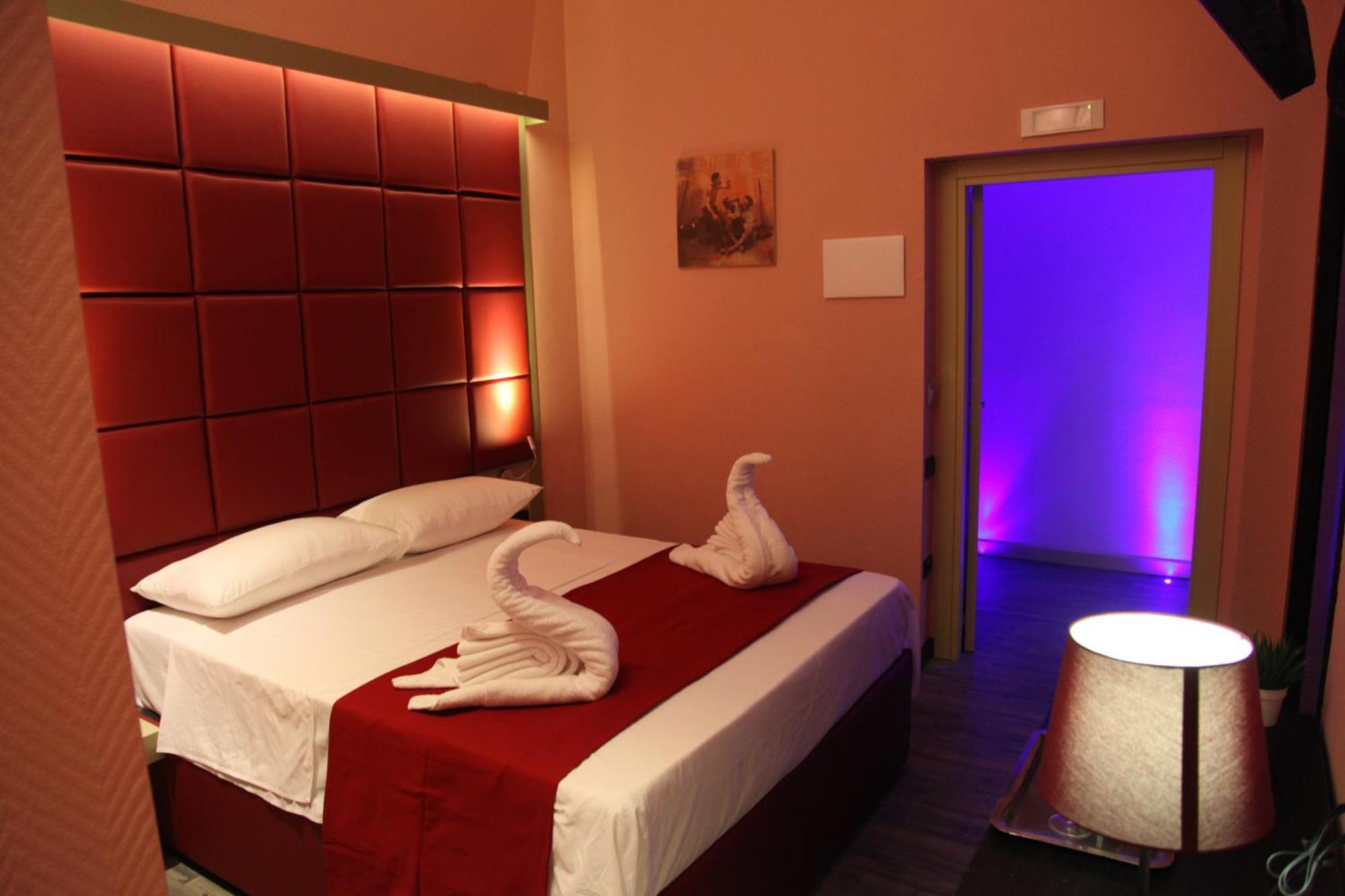 Dolce Vita Rooms Naples Luaran gambar