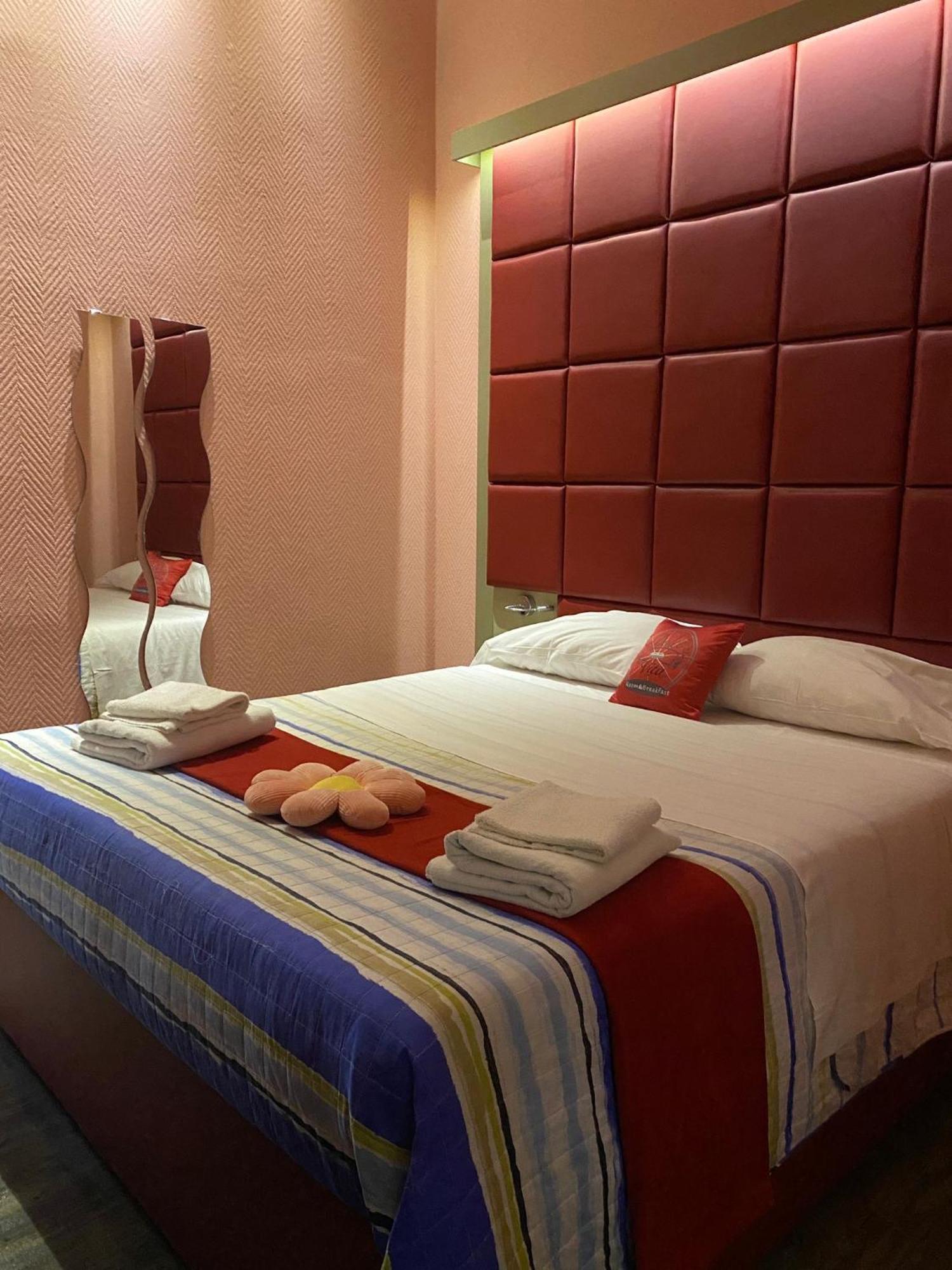Dolce Vita Rooms Naples Luaran gambar